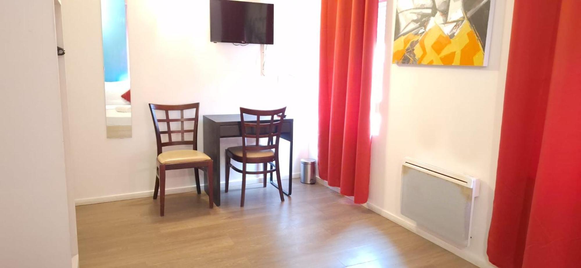 Hotel- Restaurant Le Saint Quentin Zewnętrze zdjęcie